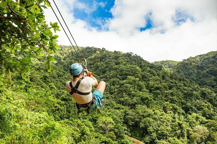 Zip line adrenaline Costa Rica