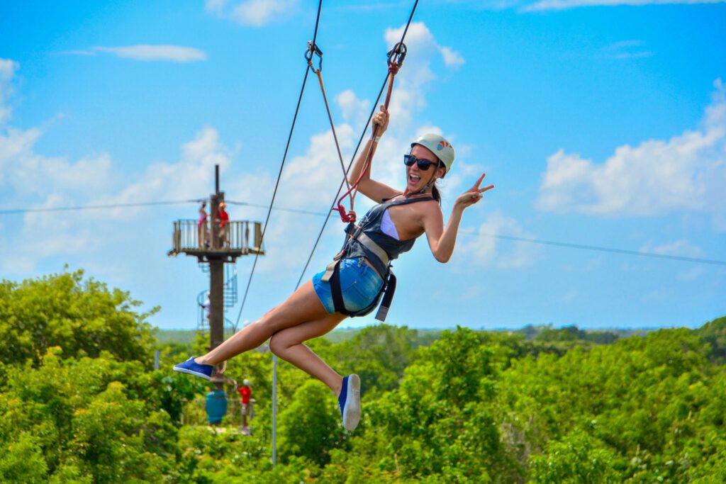 Zipline Mega Splash8